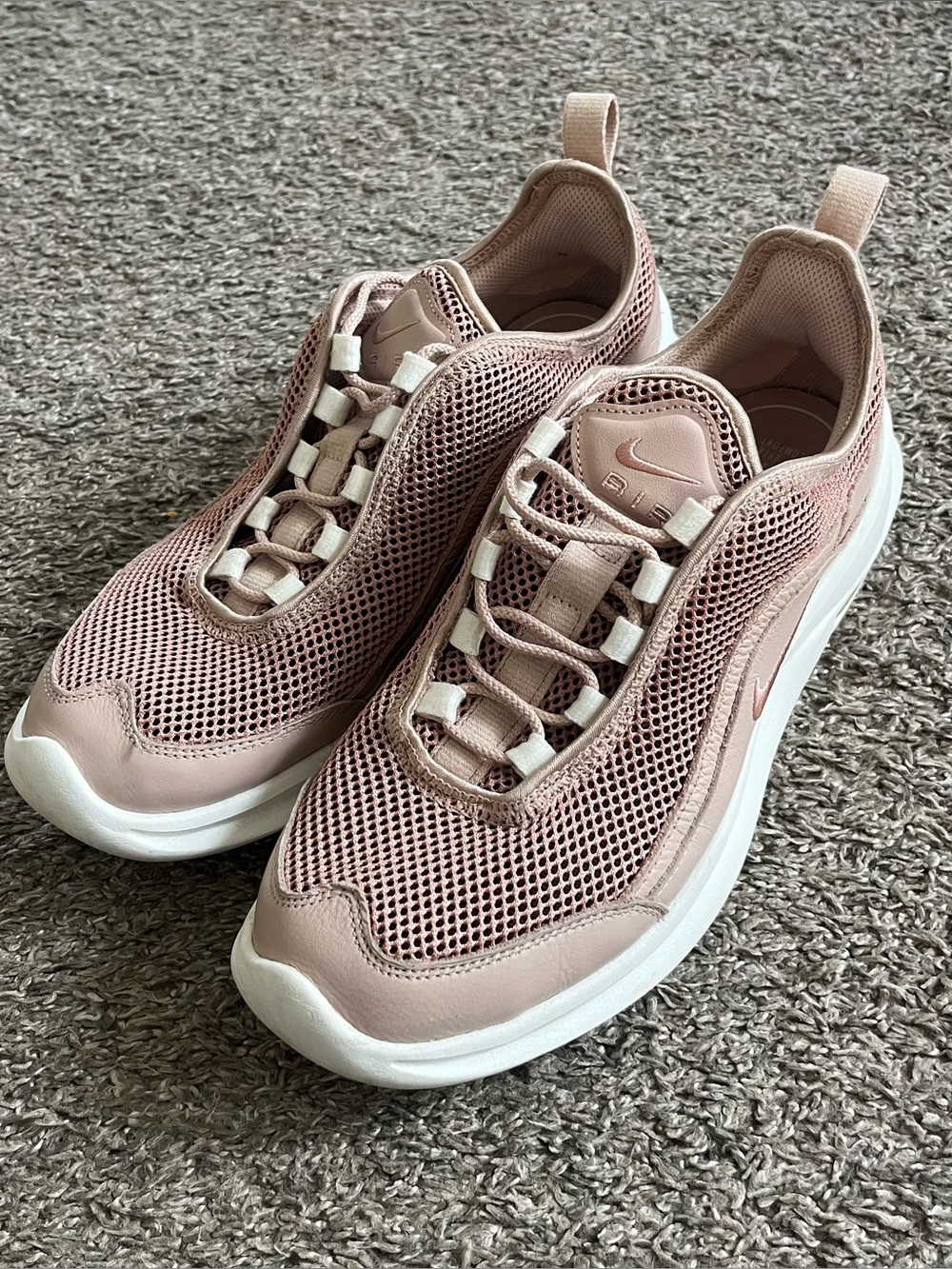 Nike Air Max Estrea Rose Gold Sneakers Mesh Athleisure Luxe Sleek Women's 10.5